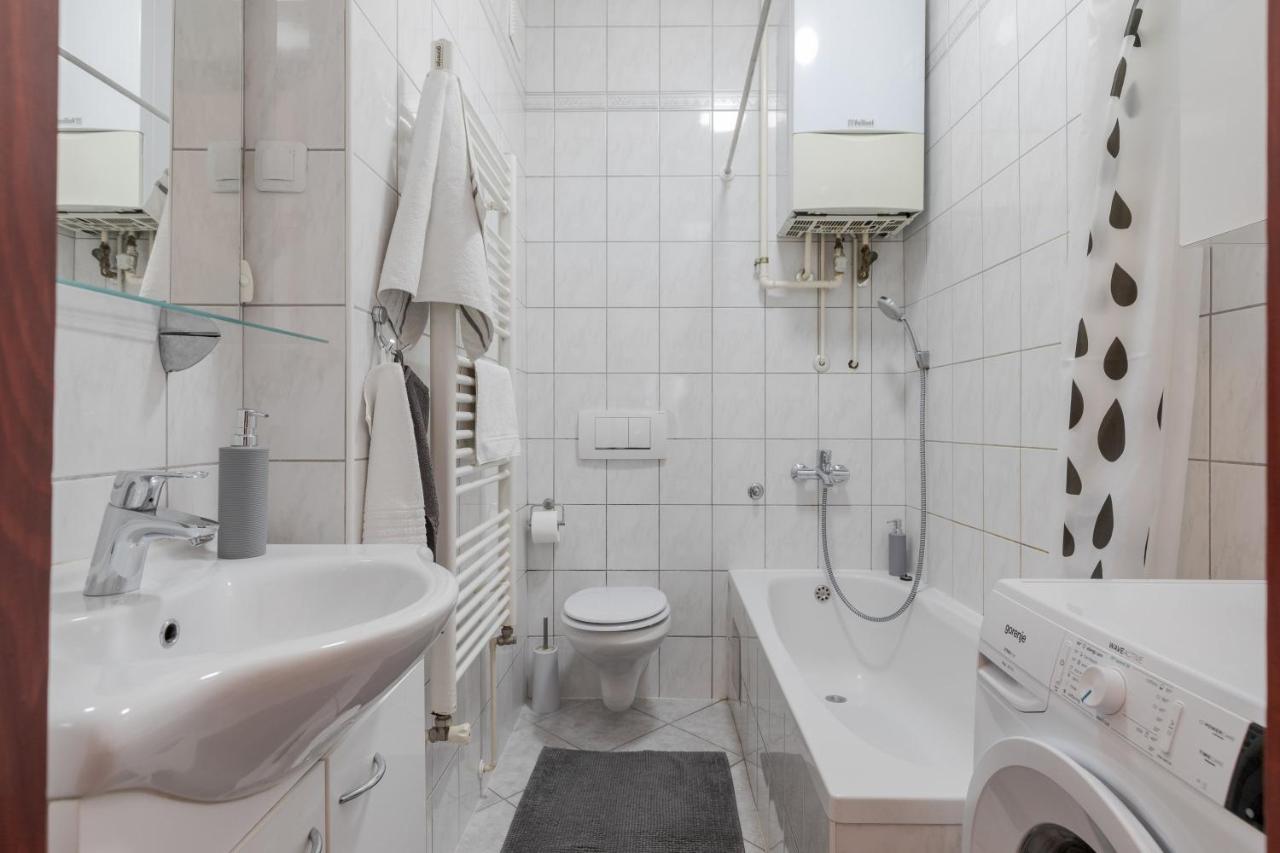 Lisinski Apartment With Private Parking Zagreb Exterior photo